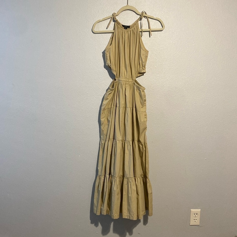 Harbor side-cutout dress - Picture 6 of 7